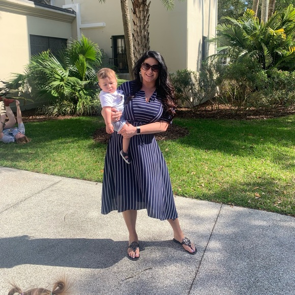 Meet your Posher, Lindsey - Picture 2 of 2